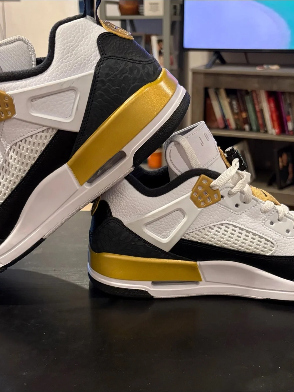 Nike Air Jordan Spizike Low White/Metallic Gold/Black size 10 men w/custom logos